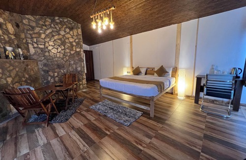 Almora Hotel | Adaara Retreat