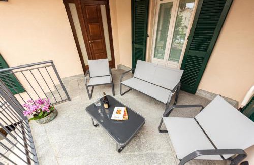 Alba House | AdaGio Holiday Home, Alba center