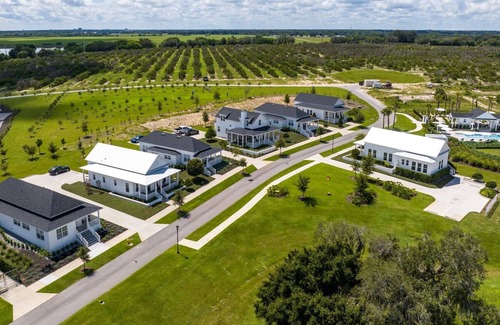 Lake Alfred Cottage | Adams Estate - Burton #2A