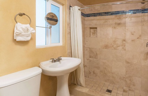 Tahquitz River Estates Hotel | Adara Hotel Palm Springs