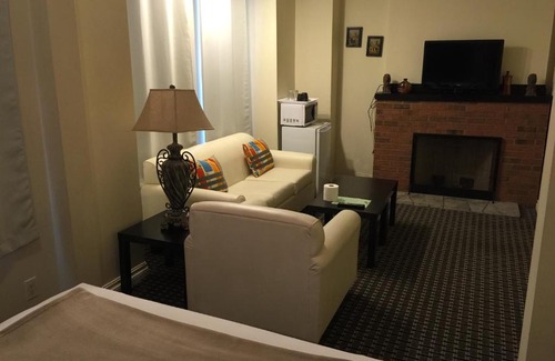 Upper Jarvis House | Adas Guesthouse