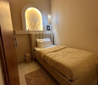 Al Barsha 1 Hotel | Adaz Home