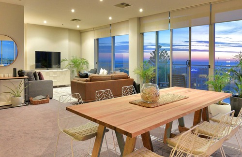Glenelg North Apartment | Adelaide beach apartment the perfect base to explore South Australia!