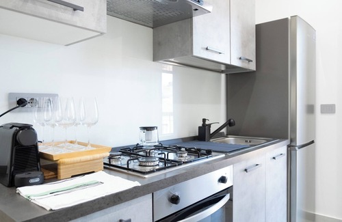 Borgo-Sanzio Apartment | Adelina House | Quiet and Central Flat near University and Subway