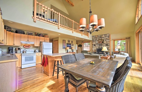 Severance House | Adirondack Oasis: Lake House w/Dock + Deck!