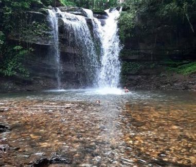 Samse House | Adis Home with Private Stream and Waterfalls