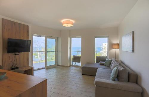 Siofok Apartment | Admiral Luxury III Apartman By BLTN