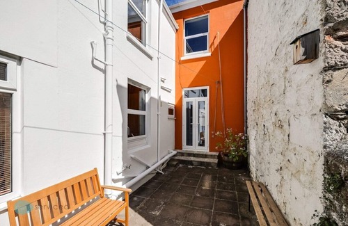 Plymouth House | Admiralty Retreat by Pureserviced