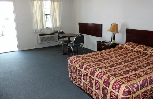 Clint Hotel | Adobe Inn Motel