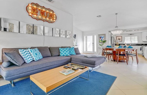 Palm Springs Apartment | Adobe Villa: HUGE backyard w/Heated Pool & Spa