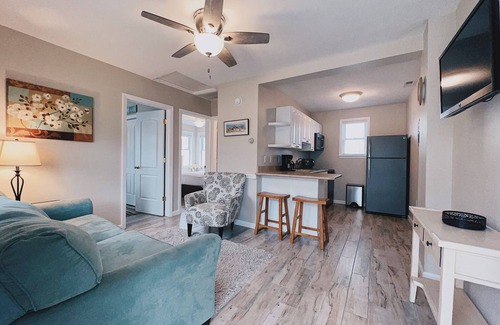 North Wildwood Cottage | Adorable Beach Retreat in the Tranquility of Residential North Wildwood!