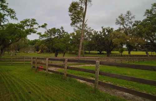 Fellowship Apartment | Adorable Cottage on farm- 10 mins to WEC