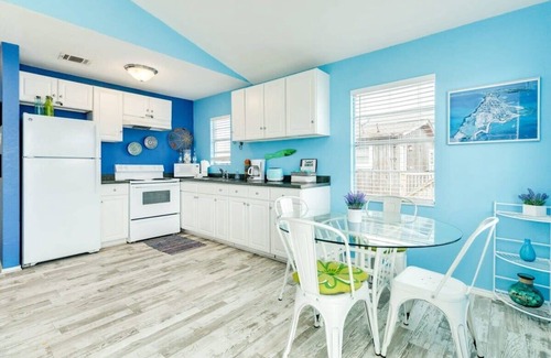 Surfside Beach House | Adorable Home, Ocean View, Beach Access on Street!