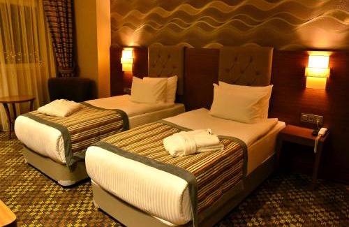 Nilufer Hotel | Adranos Hotel