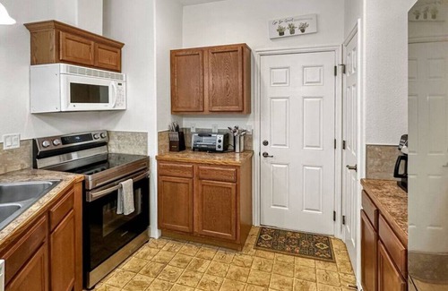 Donnelly House | Adventure awaits at nearby Lake Cascade & Tamarack