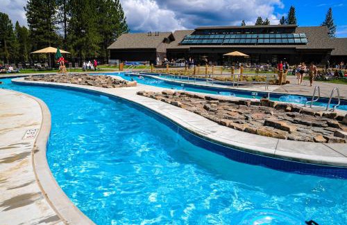 Deer Park House | Adventure Awaits Lodge