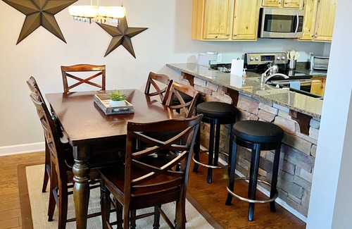 Banner Elk Condo | Adventure Awaits! Hike, ski, bike, golf & relax!