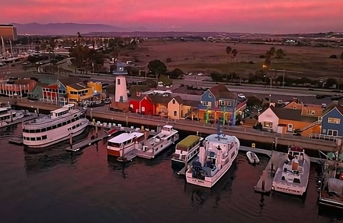 Marina del Rey Boat Rental | Adventure Boat