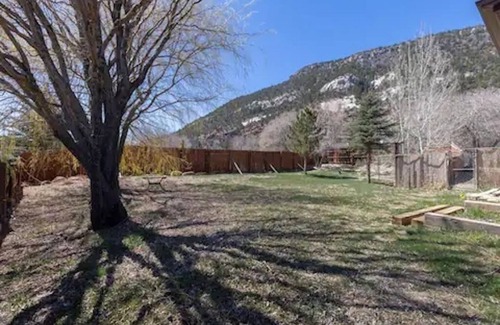 Durango House | Adventure HQ! Families /Groups seeking escape and privacy in a prime location.
