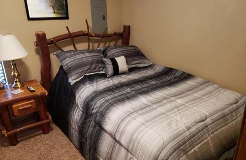 Seven Springs Apartment | Adventure in the woods @ Seven Springs