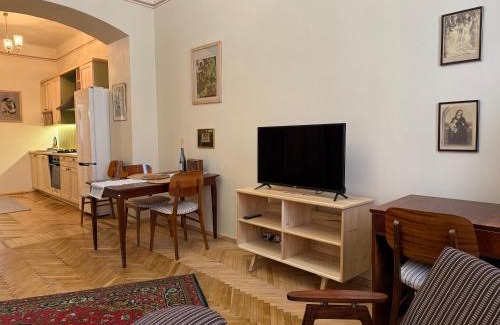 Lviv City Center Apartment | Aesthetic Apartment Near Main Square