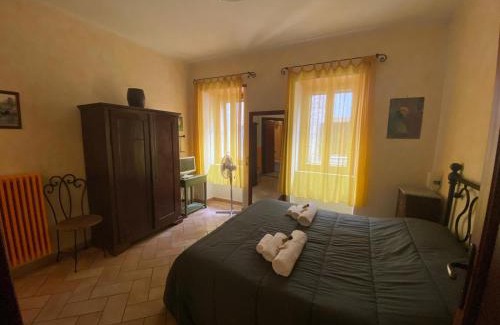 Pitigliano House | Affittacamere La Magica Torre