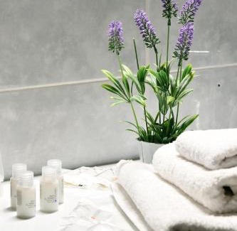 Torrile House | Affitti turistici: OASI FELICE