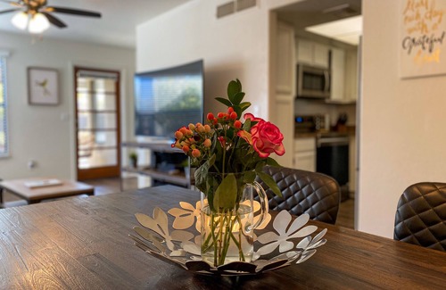 Tucson Condo | AFFLUENCE ABOUNDS ~ FOOTHILLS CONDO ~ SLEEPS 6