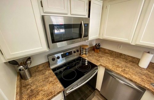Tucson Condo | AFFLUENCE ABOUNDS ~ FOOTHILLS CONDO ~ SLEEPS 6