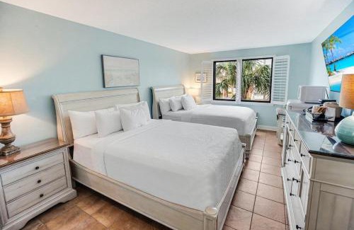 Litchfield by the Sea Apartment | Affordable 2nd Floor Resort View Lodge Room