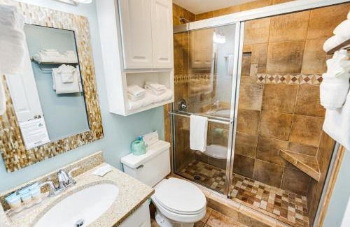 Litchfield by the Sea Apartment | Affordable 2nd Floor Resort View Lodge Room