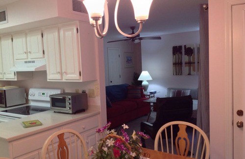 Kiawah Island Villa | Affordable, Comfortable 2 Bed, 2 Bath Villa - walk to beach!
