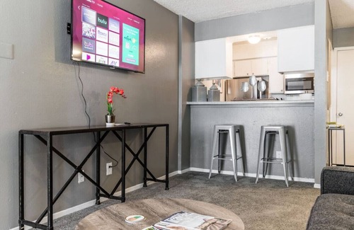 Park Central Apartment | AFFORDABLE EXTENDED STAY IN DFW!