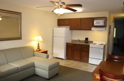 Augusta Hotel | Affordable Suites Augusta