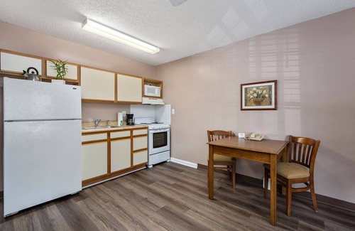 Greenville Hotel | Affordable Suites Greenville
