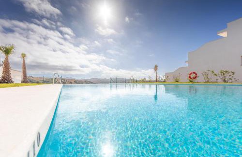 Tarifa Apartment | Africa views, 3 terraces, WIFI (fibre) and parking