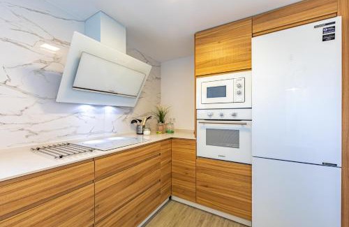 Tarifa Apartment | Africa views, 3 terraces, WIFI (fibre) and parking