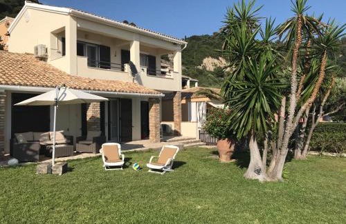 Parelia House | Agapi mou