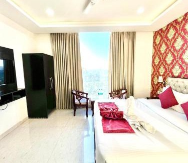 Zirakpur Hotel | Aggarwal Guest House