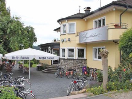 Wahlscheid Hotel | Aggerschlösschen