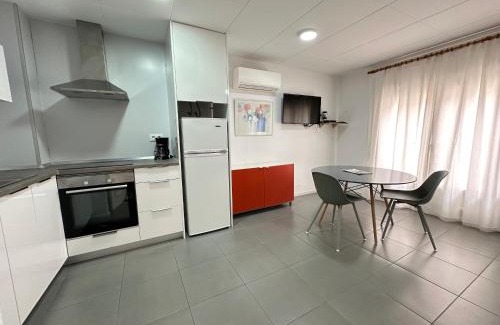Roses Town Center Apartment | Agi Arago Studio