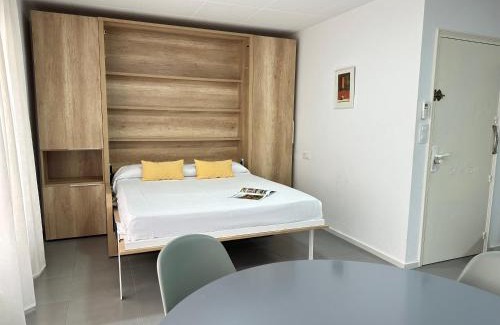 Roses Town Center Apartment | Agi Arago Studio