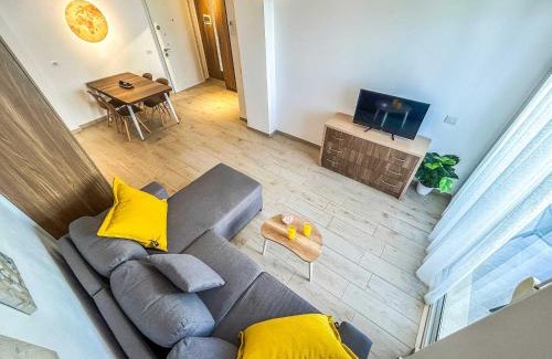Golem Apartment | Agimi 818