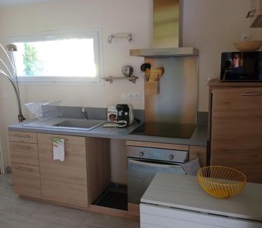 Villeneuve Apartment | Agréable appartement au calme