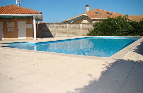 Biscarrosse Plage House | Agréable pavillon 6 personnes dans résidence avec piscine (009)