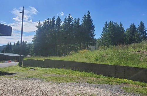 Besse-et-Saint-Anastaise Apartment | AGREABLE STUDIO Cabine au coeur de la station 5 bleuets