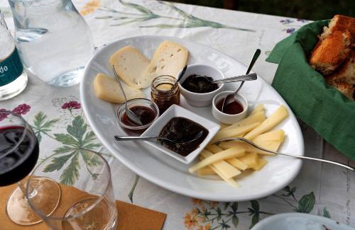 Castiglione Chiavarese House | Agriturismo Monte Pu'