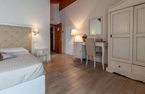 Paese House | Agriturismo Casa Rossa