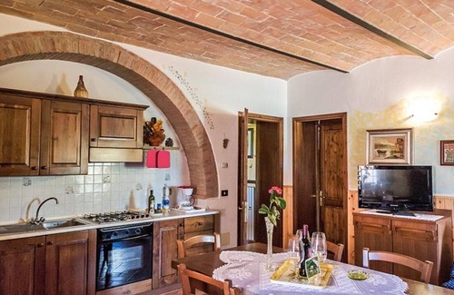 Lajatico Apartment | AGRITURISMO CASANUOVA - Volterra apartment
