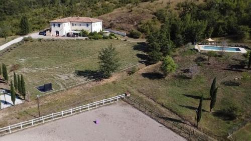 Santa Fiora House | Agriturismo In Campagna